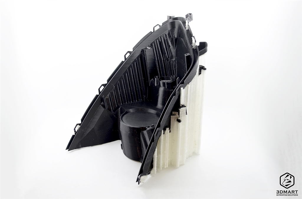 車(chē)燈未拆支撐前的樣子