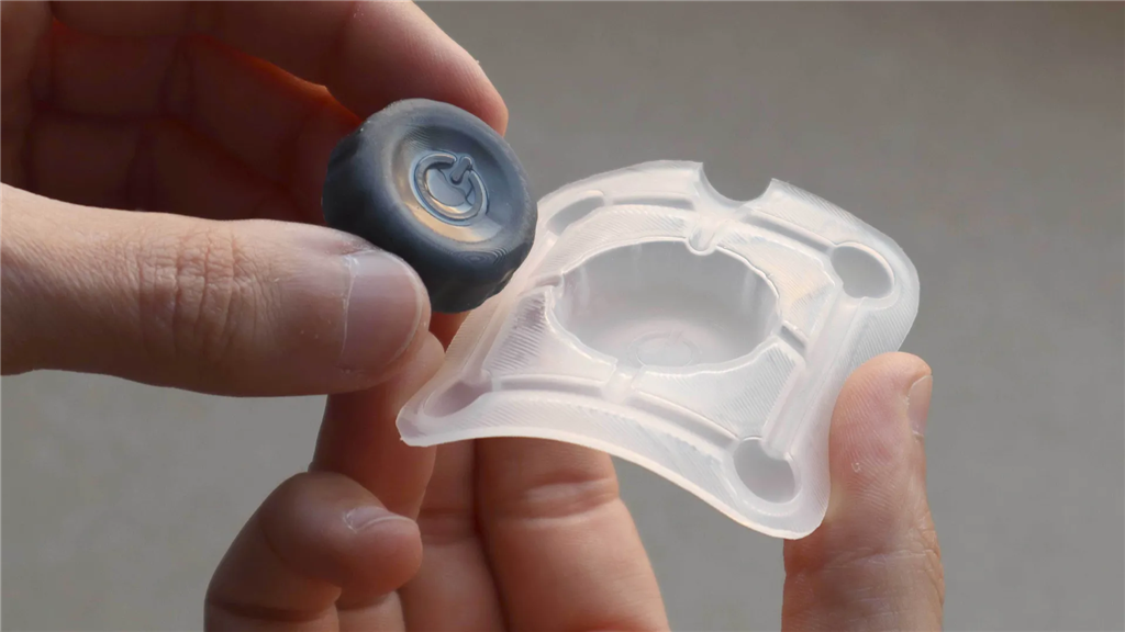 Multiplier壓力成型PETG-原型食品安全包裝，並在幾分鐘內(nèi)製出透明模型