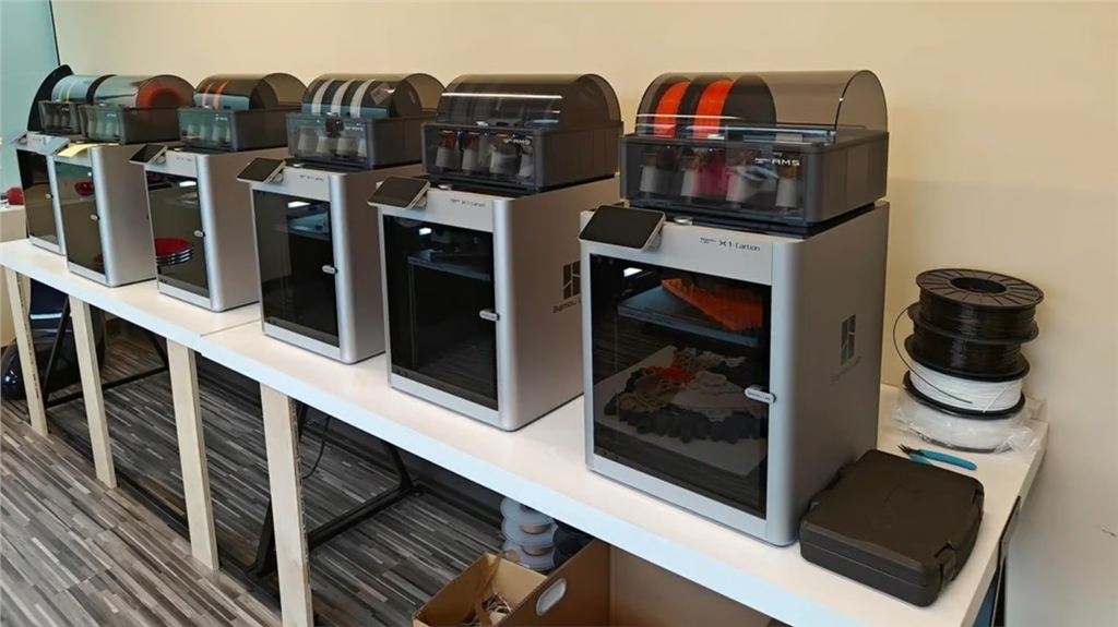 以可靠性和速度著稱的列印機(jī)適合列印農(nóng)場使用